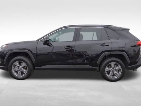 Used 2024 Toyota RAV4 XLE image 7