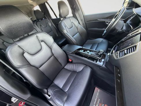Used 2018 Volvo XC90 T5 Momentum w/ Convenience Package AWD/4WD image 23