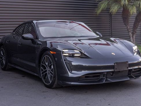 Certified 2020 Porsche Taycan Turbo image 6