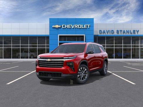 New 2026 Chevrolet Traverse LT FWD image 25
