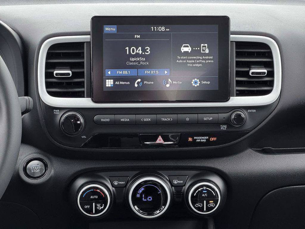 New 2026 Hyundai Venue SEL FWD image 19