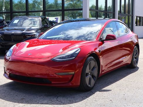 Used 2021 Tesla Model 3 Long Range AWD/4WD image 8