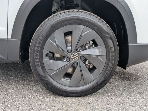 New 2026 Volkswagen Taos S image 11