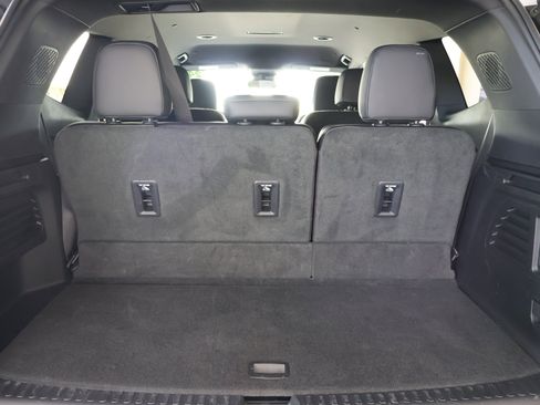 Used 2024 GMC Acadia Denali w/ LPO, Floor Liner Package AWD/4WD image 20