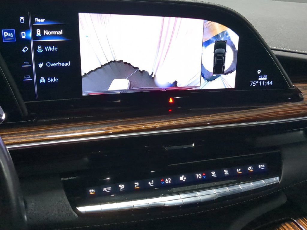 Used 2023 Cadillac Escalade ESV Premium Luxury AWD/4WD image 36