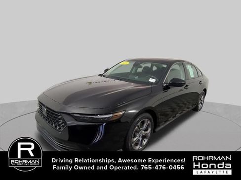 Used 2023 Honda Accord EX image 10