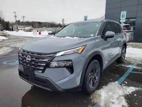 New 2026 Nissan Rogue SV AWD/4WD image 10