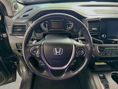 Used 2023 Honda Ridgeline RTL-E image 16