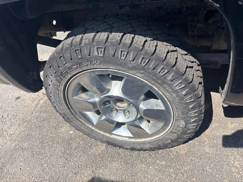 Used 2008 Chevrolet Silverado 1500 LTZ AWD/4WD image 18