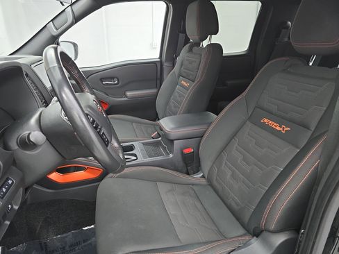 Used 2022 Nissan Frontier Pro-X image 14