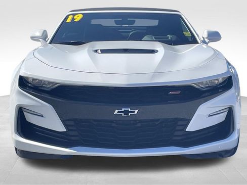 Used 2019 Chevrolet Camaro SS image 9