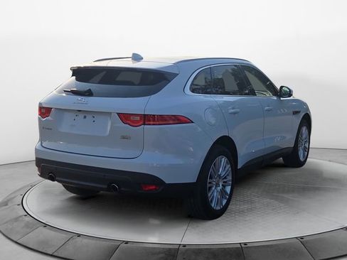 Used 2019 Jaguar F-PACE Portfolio AWD/4WD image 5