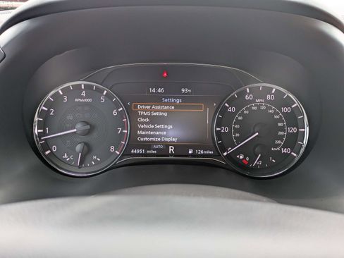 Used 2024 INFINITI QX80 Sensory w/ Cargo Package AWD/4WD image 26