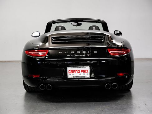 Used 2014 Porsche 911 Carrera S RWD image 4