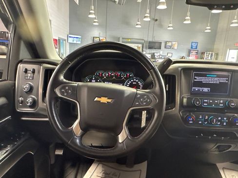 Used 2017 Chevrolet Silverado 1500 LT w/ Max Trailering Package AWD/4WD image 23