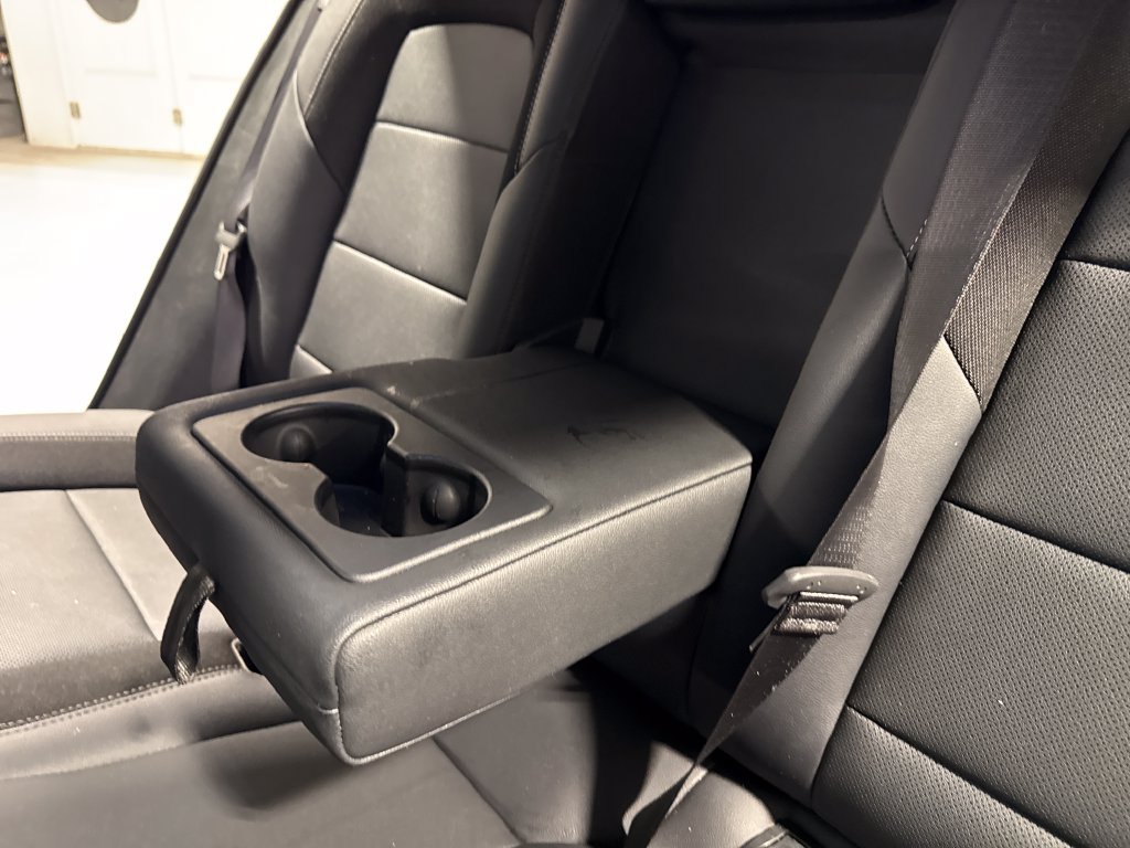 Used 2024 Chevrolet Equinox EV LT FWD image 40