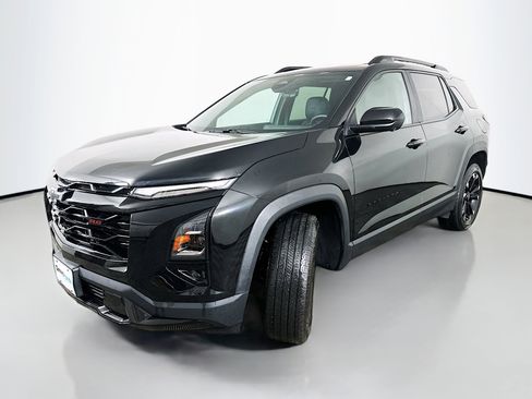 Used 2025 Chevrolet Equinox RS w/ Safety and Technology Package AWD/4WD image 3