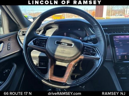 Used 2023 Jeep Grand Cherokee L Summit w/ High Altitude Package AWD/4WD image 50