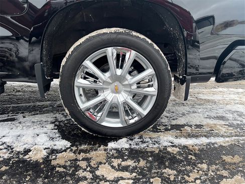 Used 2025 Chevrolet Silverado 1500 High Country image 38