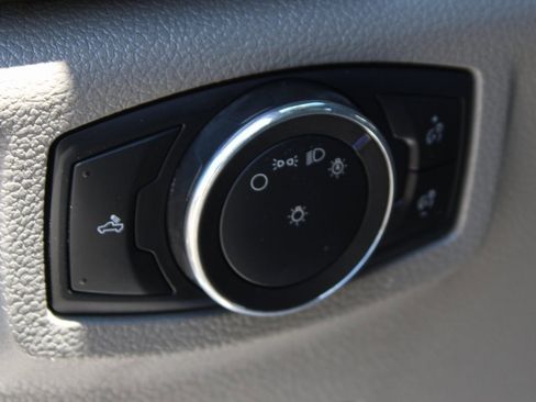 Used 2019 Ford F350 XL w/ Power Equipment Group image 19