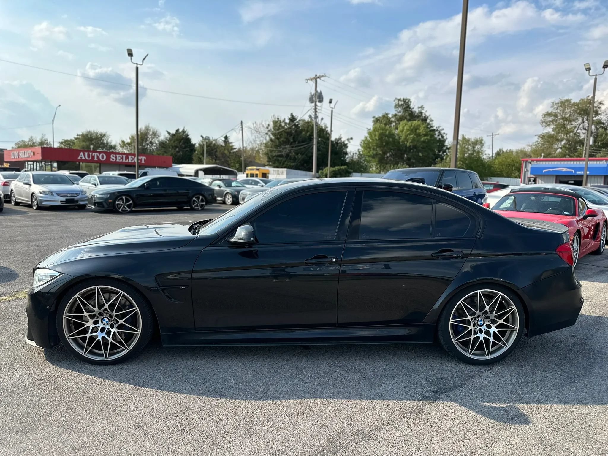 Used 2017 BMW M3 RWD image 9
