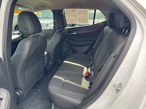 Used 2024 Buick Encore GX Preferred FWD image 18
