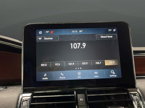 Used 2020 Lincoln Navigator L Reserve w/ Equipment Group 208A Reserve AWD/4WD image 34