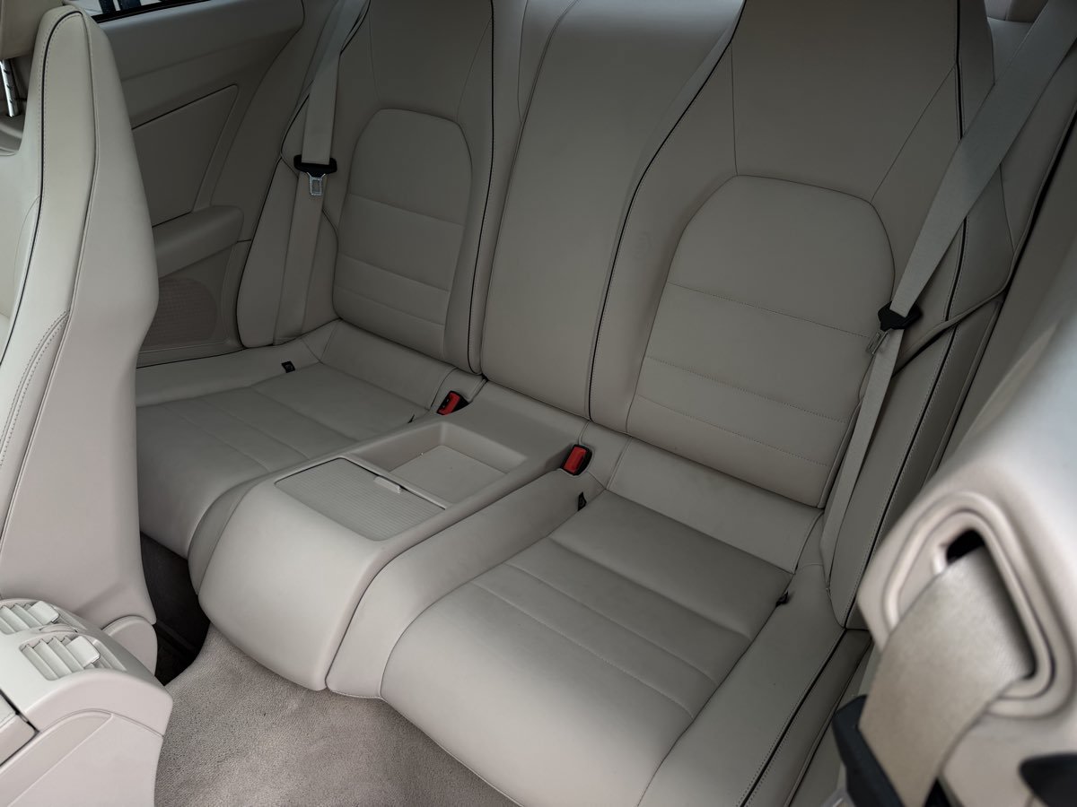 Used 2015 Mercedes-Benz E 400 4MATIC Coupe image 19