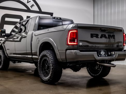Used 2026 RAM 2500 Limited AWD/4WD image 35