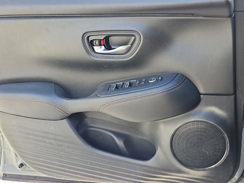 Used 2024 Honda HR-V Sport image 29