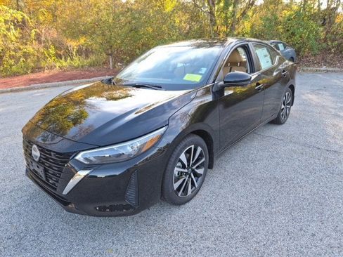 New 2025 Nissan Sentra SV w/ SV Premium Package image 5