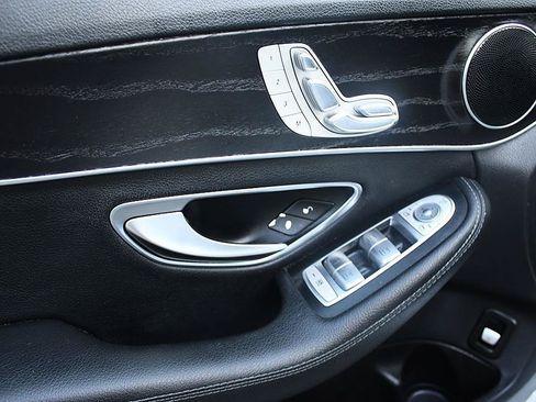 Used 2017 Mercedes-Benz C 300 Sedan image 12