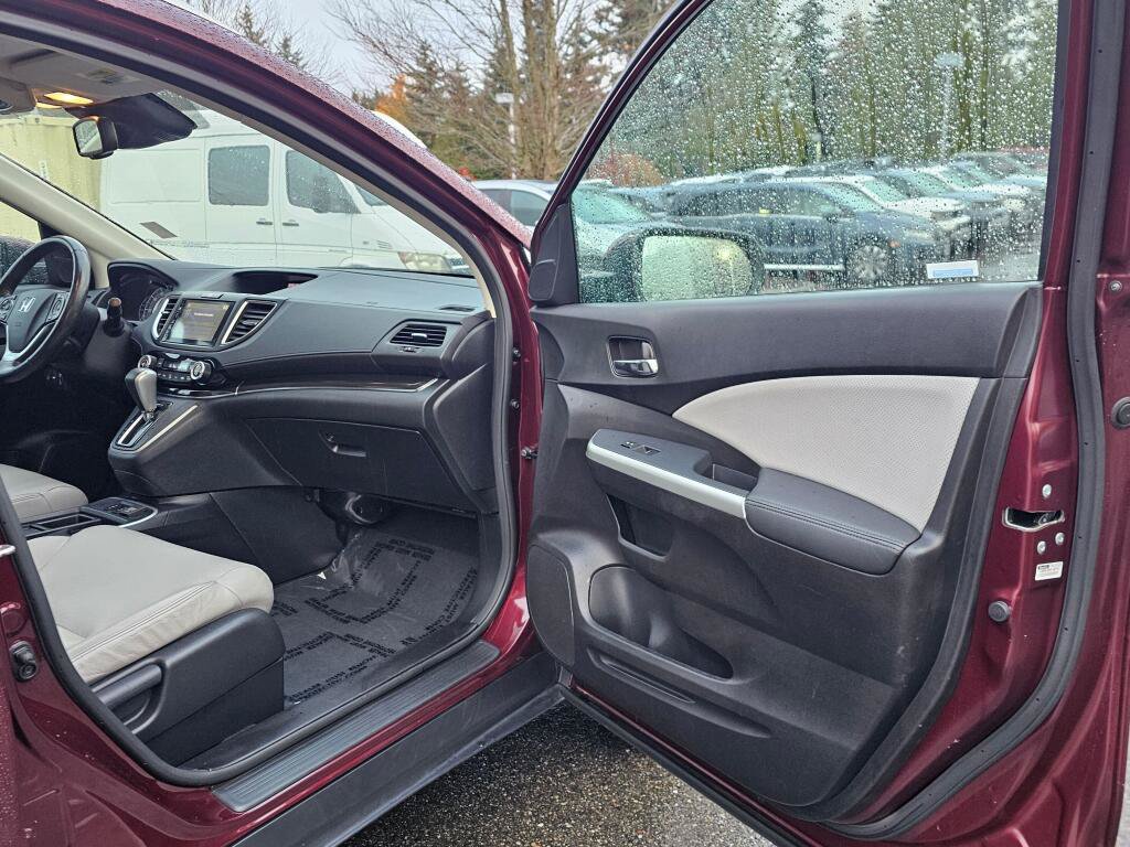 Used 2016 Honda CR-V Touring image 12
