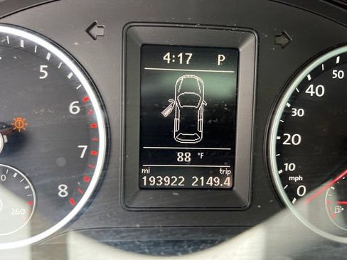 Used 2013 Volkswagen Tiguan S AWD/4WD image 12