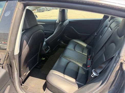 Used 2021 Tesla Model 3 Long Range AWD/4WD image 28