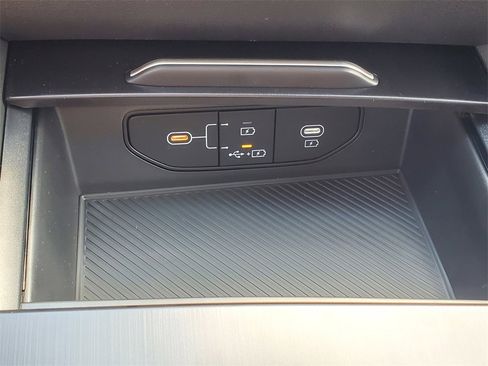 New 2026 Kia Sportage S image 24