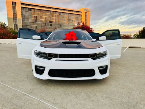 Used 2017 Dodge Charger R/T RWD image 41