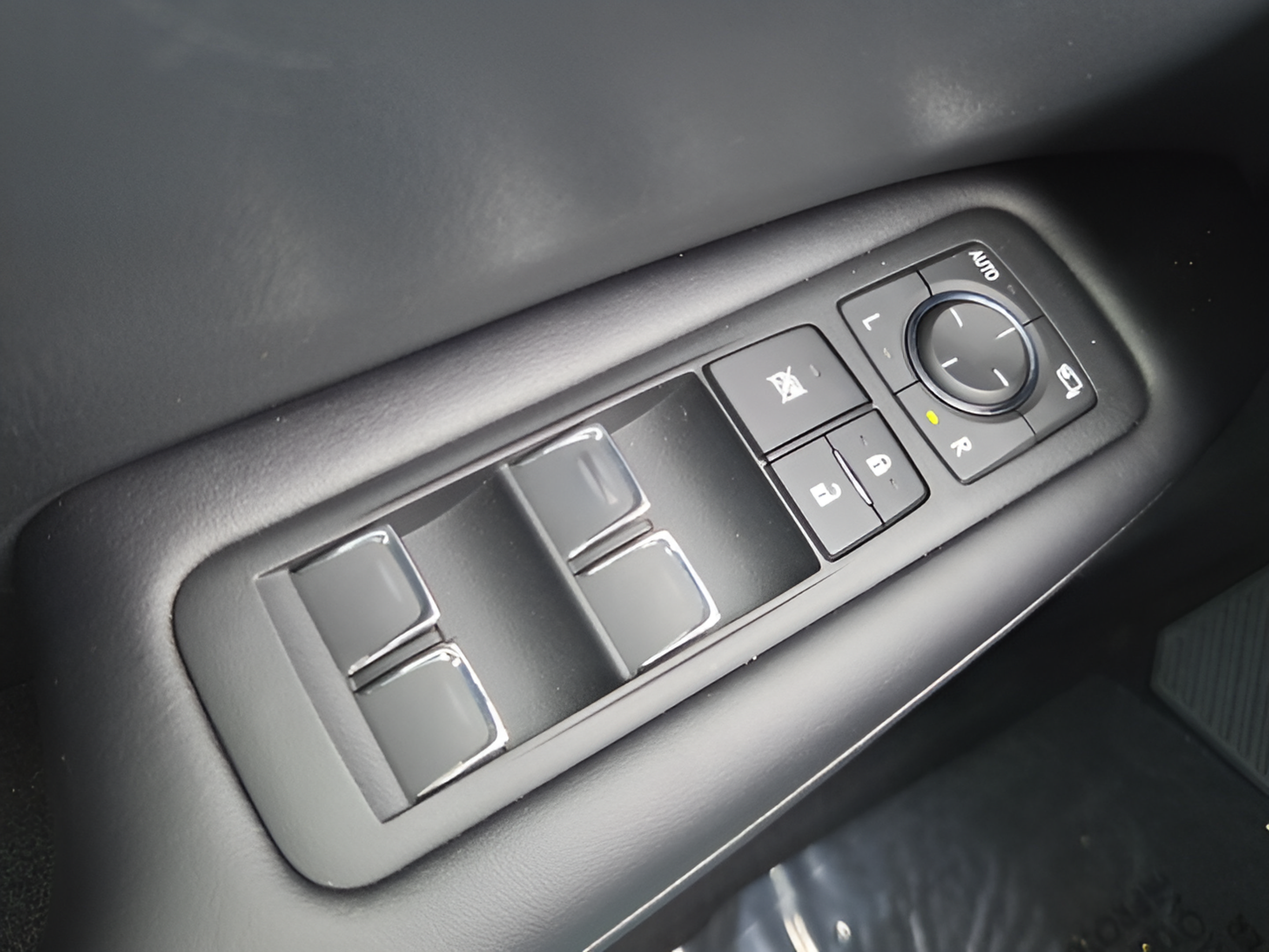 Used 2020 Lexus RX 350 FWD w/ Premium Package image 33