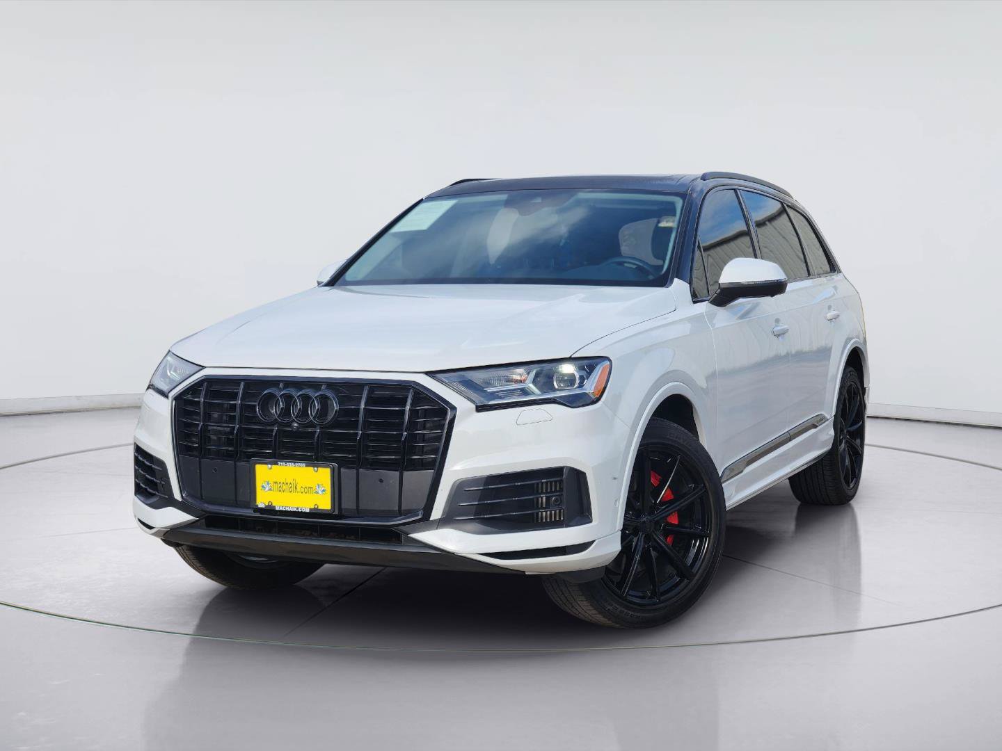 Used 2020 Audi Q7 3.0T Premium Plus w/ Premium Plus Package AWD/4WD image 1
