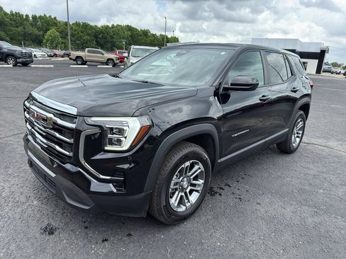 Used 2026 GMC Terrain Elevation FWD image 3