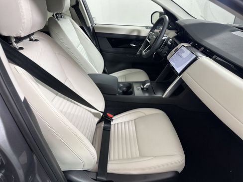 Certified 2025 Land Rover Discovery Sport S AWD/4WD image 20