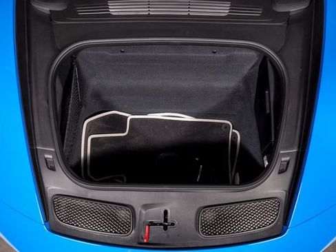 Used 2022 Porsche 911 GT3 RWD image 9