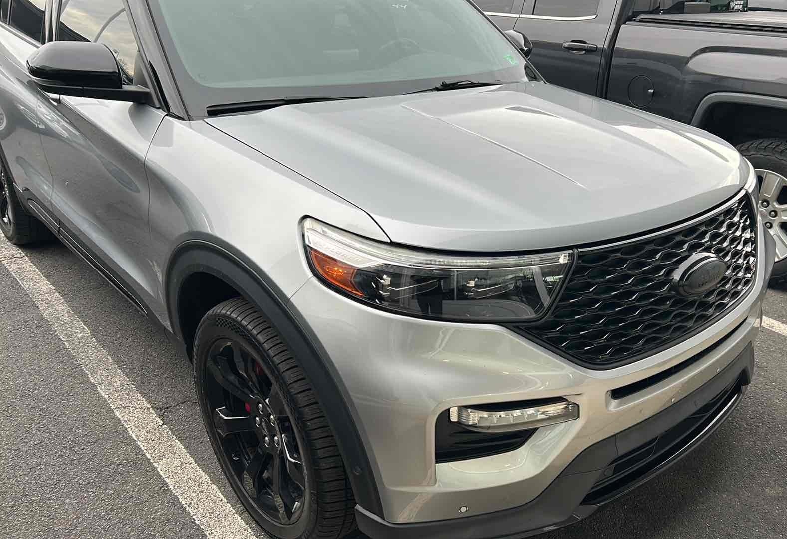 Used 2020 Ford Explorer ST w/ ST Street Pack AWD/4WD image 3