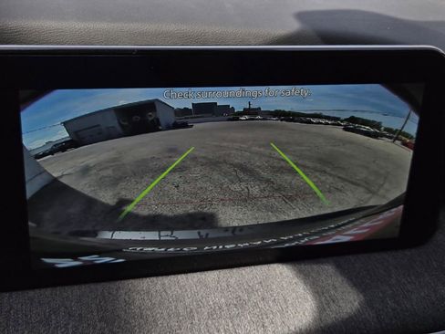 New 2026 Nissan Kicks S image 17