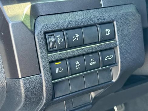 Used 2025 Toyota 4Runner TRD Sport Premium RWD image 17