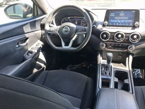 Used 2023 Nissan Sentra SV image 8