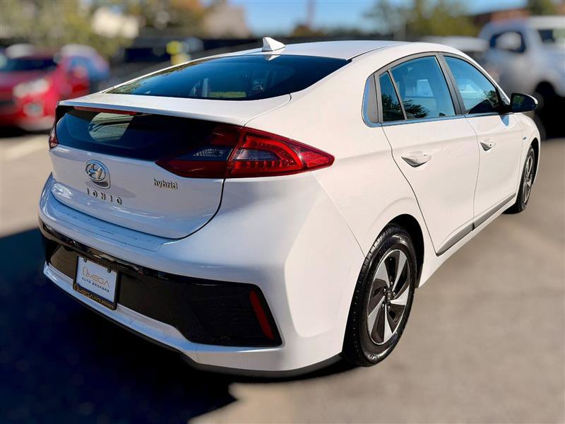 Used 2017 Hyundai Ioniq SEL FWD image 5