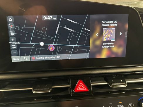 New 2026 Kia Niro EX FWD image 18