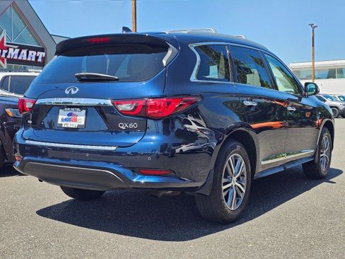 Used 2020 INFINITI QX60 Luxe w/ Essential Package AWD/4WD image 3
