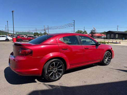 Used 2013 Dodge Avenger SE FWD image 4